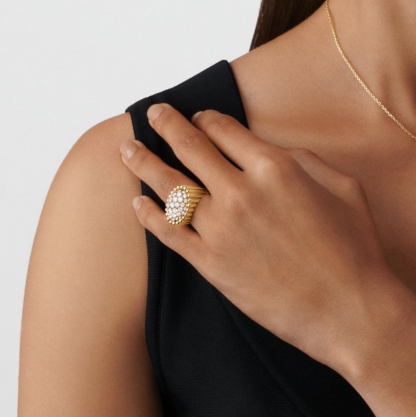 Van Cleef & Arpels ring