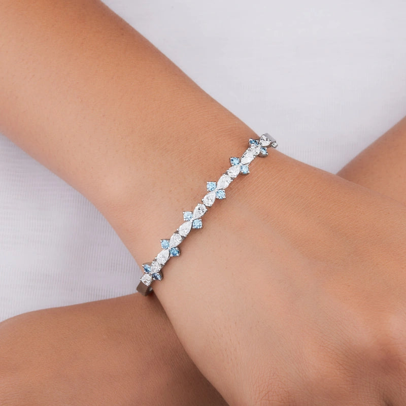 Most Sought-After Luxury 3.04-Carat Lab-Grown Blue & White Pear-Shaped Diamond 18K Solid Gold Bracelet — A Best-Seller