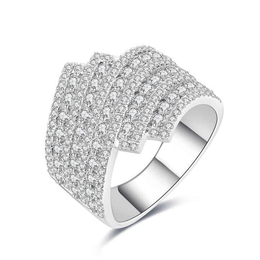 Natural diamond women's ring in 18k white gold