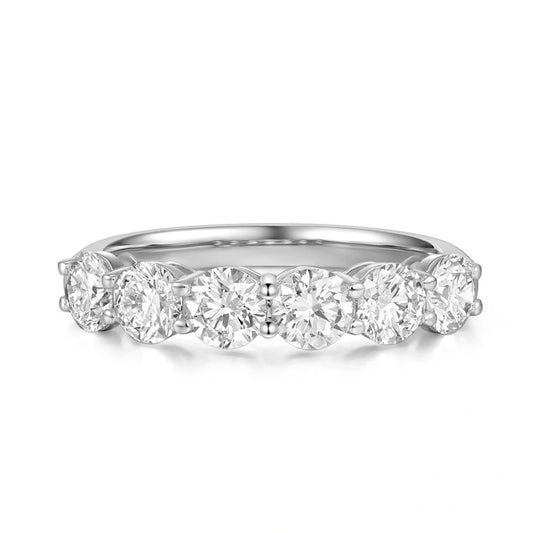 Custom-made 18k pure gold CVD HPHT certified lab-grown diamond anniversary ring