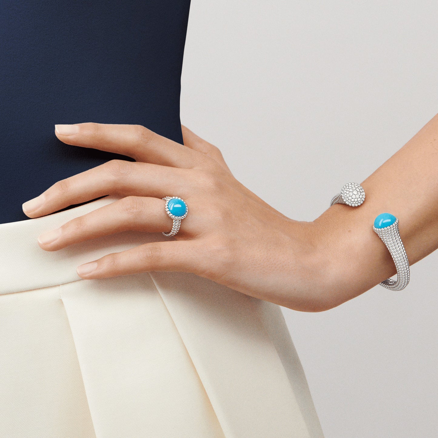 Van Cleef & Arpels ring