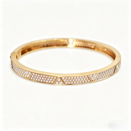 Women's Classic Geometric Triangle-Link Bracelet — 18K Gold & Lab-Grown Diamond "Iced-Out" Jewelry — Ideal for Weddings and Parties