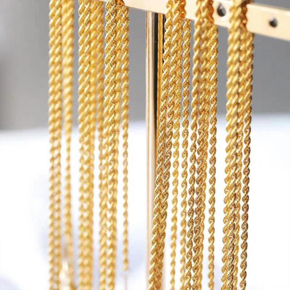 18K Gold Twisted Link Chain – A Gift for Men and Women