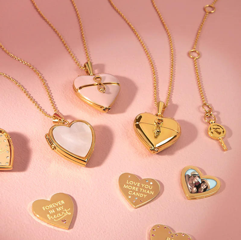 Gold-plated stainless steel pendant necklace for couples