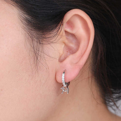 18 karat gold natural diamond embedded gem earrings