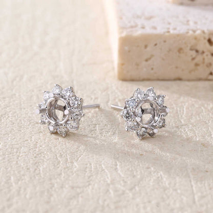 High quality 18k pure gold natural diamond earrings without main stone